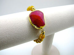 Amna Bracelet (Magenta)